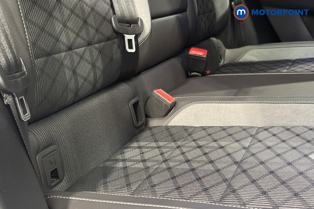 Volkswagen T-Roc R-Line Automatic Petrol SUV - Stock Number (1596023) - 26th supplementary image