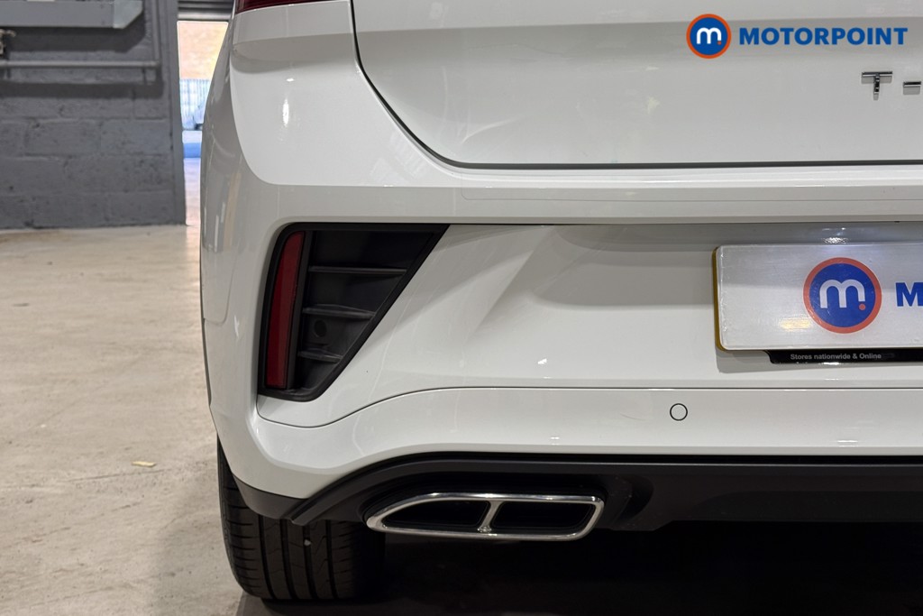 Volkswagen T-Roc R-Line Automatic Petrol SUV - Stock Number (1596023) - 40th supplementary image