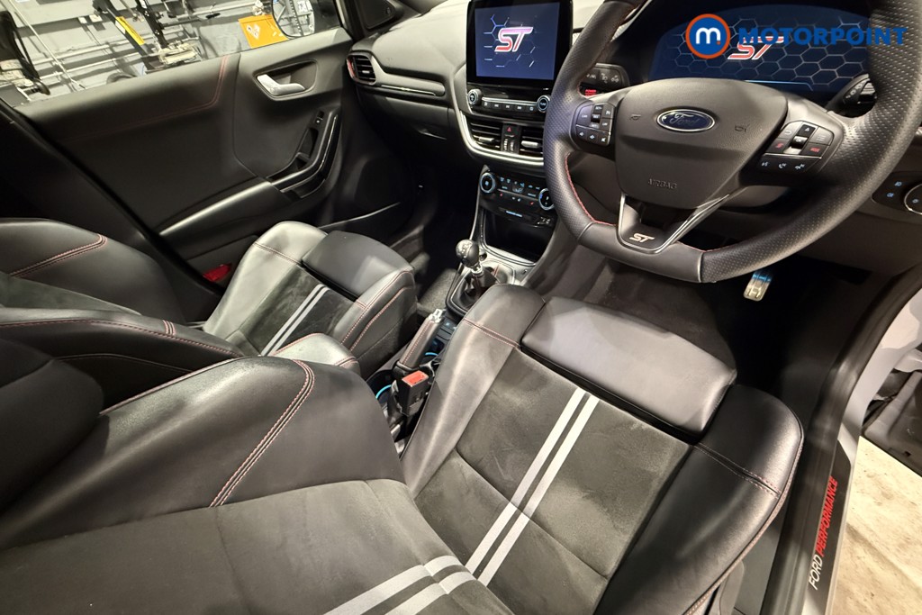 Ford Puma ST Manual Petrol SUV - Stock Number (1596094) - 1st supplementary image