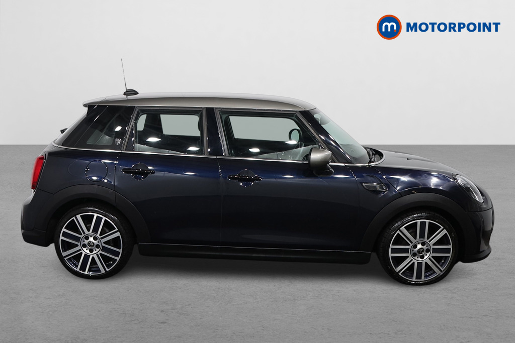 Mini Hatchback Cooper Exclusive Manual Petrol Hatchback - Stock Number (1596257) - Drivers side
