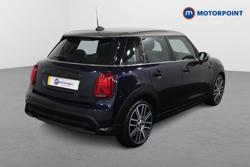 Mini Hatchback Cooper Exclusive Manual Petrol Hatchback - Stock Number (1596257) - Drivers side rear corner