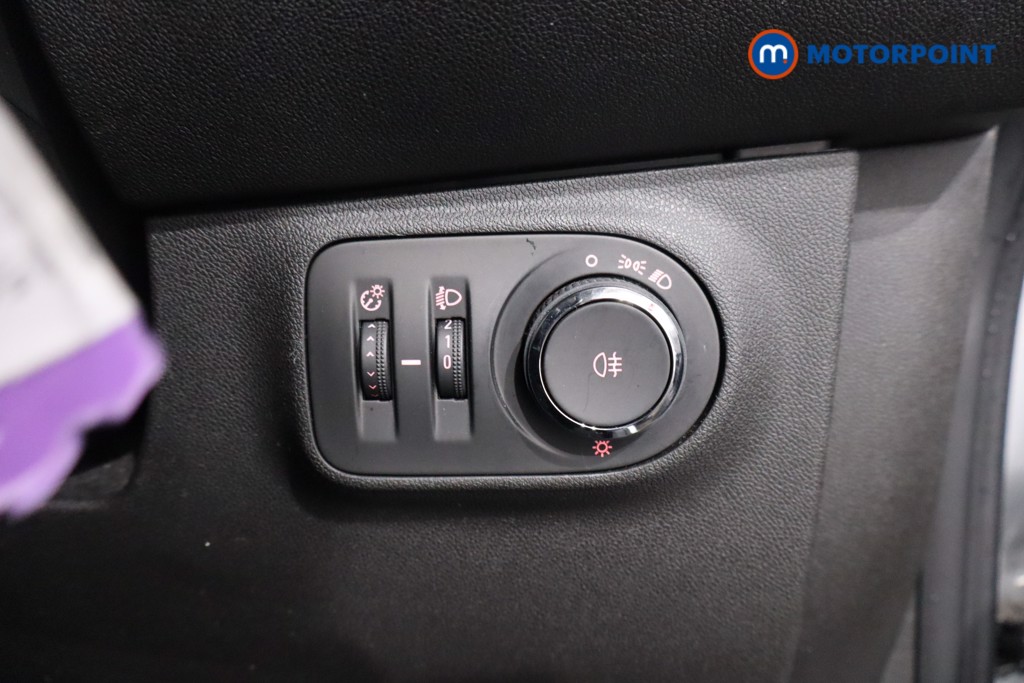 Vauxhall Corsa Sport Manual Petrol Hatchback - Stock Number (1596260) - 20th supplementary image