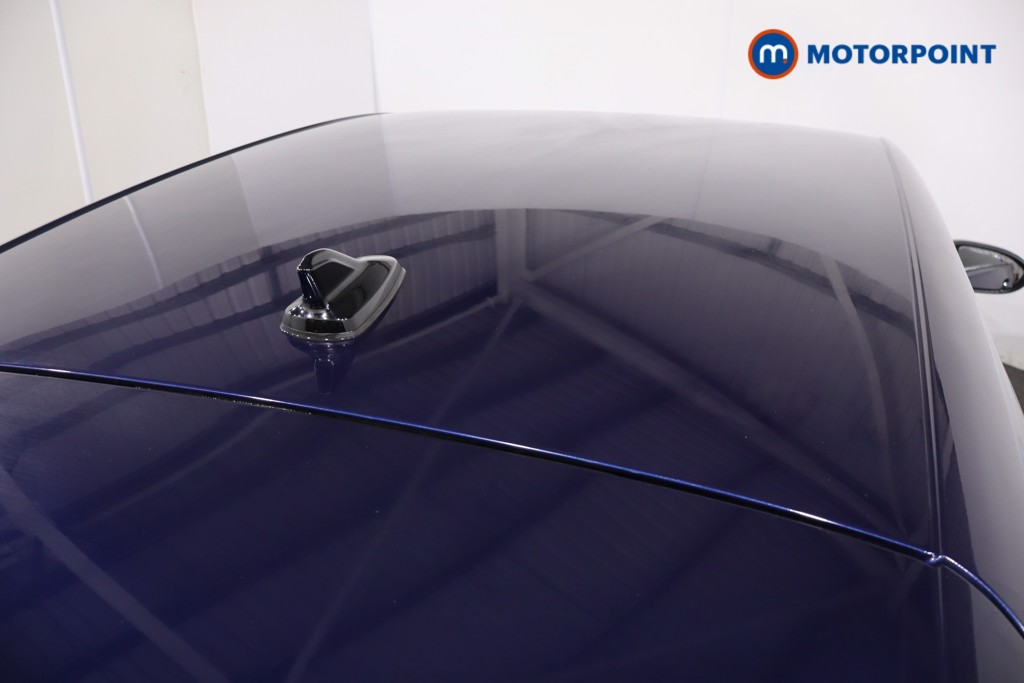 Volkswagen Golf R-Line Automatic Petrol Hatchback - Stock Number (1596383) - 32nd supplementary image