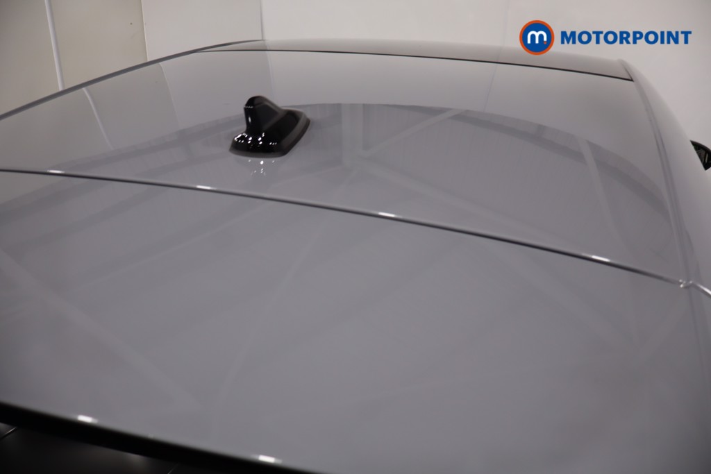 Volkswagen Golf R-Line Automatic Petrol Hatchback - Stock Number (1596421) - 33rd supplementary image