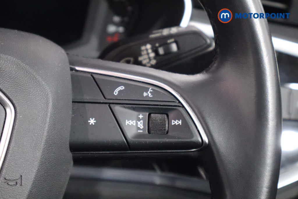 Audi Q3 Technik Manual Petrol SUV - Stock Number (1596793) - 8th supplementary image