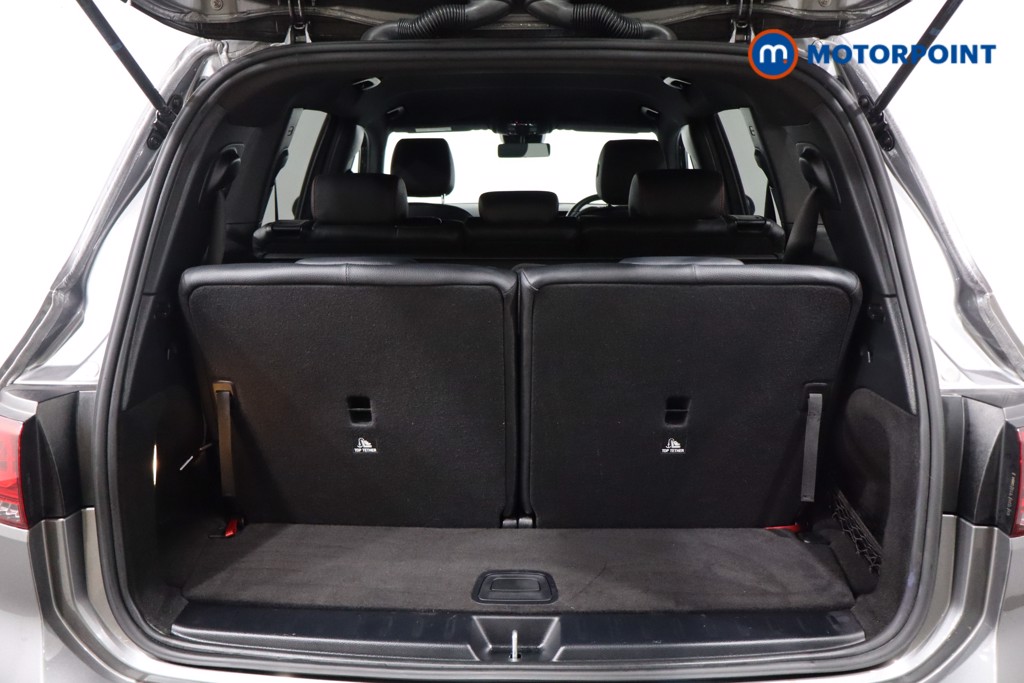 Mercedes-Benz GLB Amg Line Automatic Petrol SUV - Stock Number (1597133) - 37th supplementary image