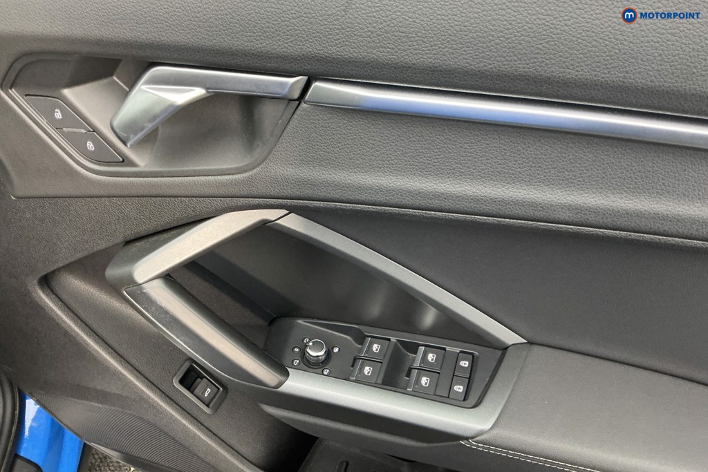 Audi Q3 S Line Automatic Petrol SUV - Stock Number (1536359) - 21st supplementary image