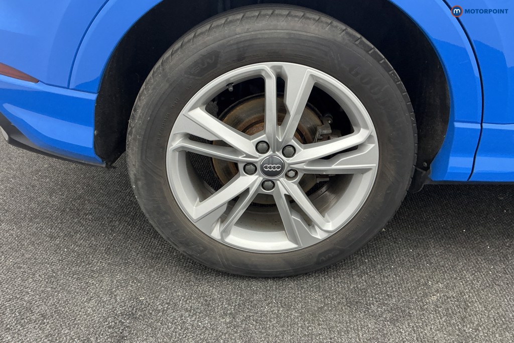 Audi Q3 S Line Automatic Petrol SUV - Stock Number (1536359) - 33rd supplementary image