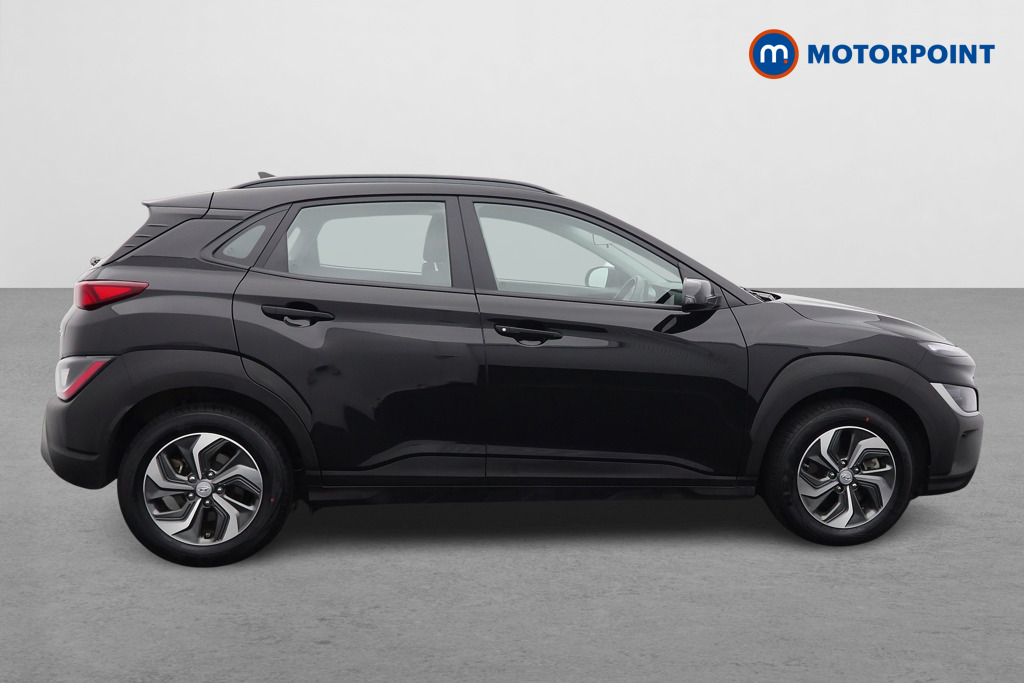 Hyundai Kona Se Connect Automatic Petrol-Electric Hybrid SUV - Stock Number (1584942) - Drivers side