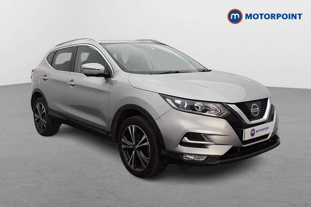 Nissan Qashqai N-Connecta Manual Petrol SUV - Stock Number (1585074) - Drivers side front corner