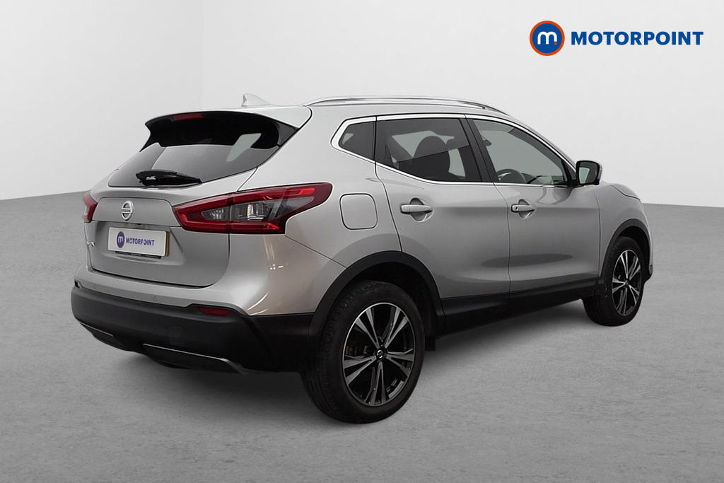 Nissan Qashqai N-Connecta Manual Petrol SUV - Stock Number (1585074) - Drivers side rear corner