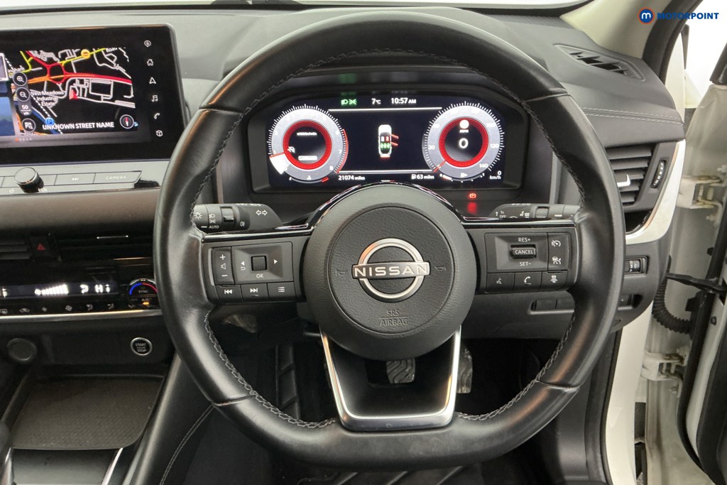 Nissan Qashqai N-Connecta Manual Petrol SUV - Stock Number (1585599) - 6th supplementary image