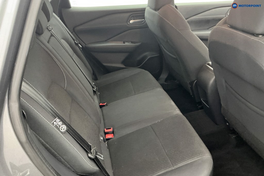 Nissan Qashqai Acenta Premium Automatic Petrol SUV - Stock Number (1586229) - 4th supplementary image