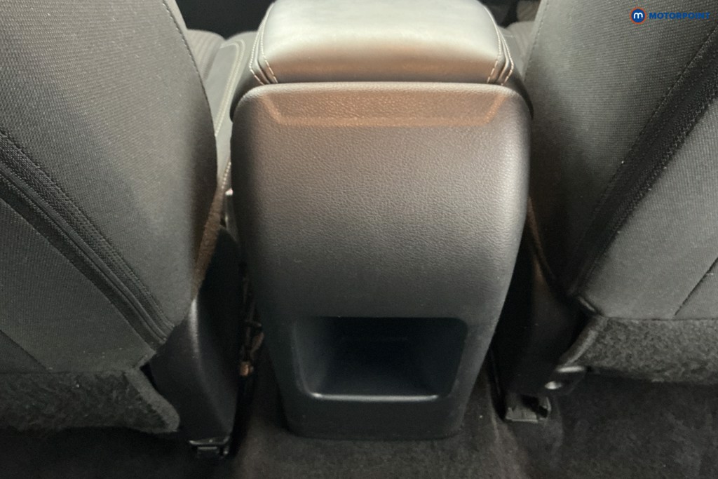 Nissan Qashqai Acenta Premium Automatic Petrol SUV - Stock Number (1586229) - 9th supplementary image