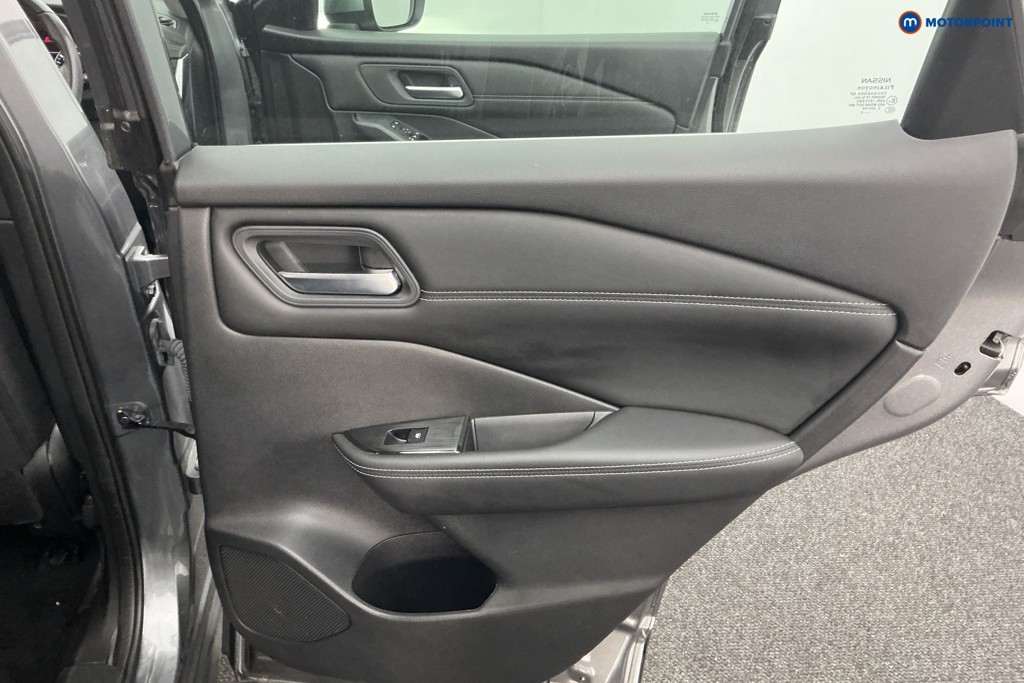 Nissan Qashqai Acenta Premium Automatic Petrol SUV - Stock Number (1586229) - 22nd supplementary image