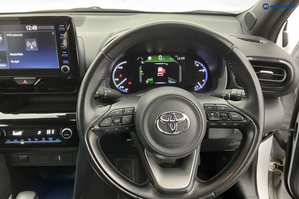 Toyota Yaris Cross Design Automatic Petrol-Electric Hybrid Estate - Stock Number (1586375) - 6th supplementary image