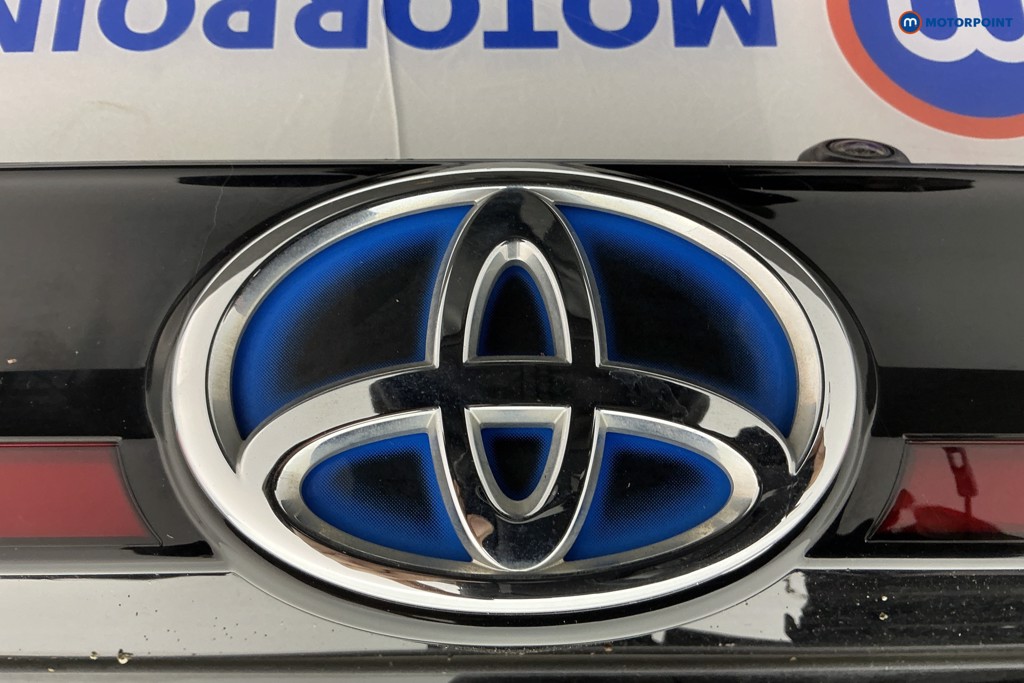 Toyota Yaris Cross Design Automatic Petrol-Electric Hybrid Estate - Stock Number (1586375) - 30th supplementary image