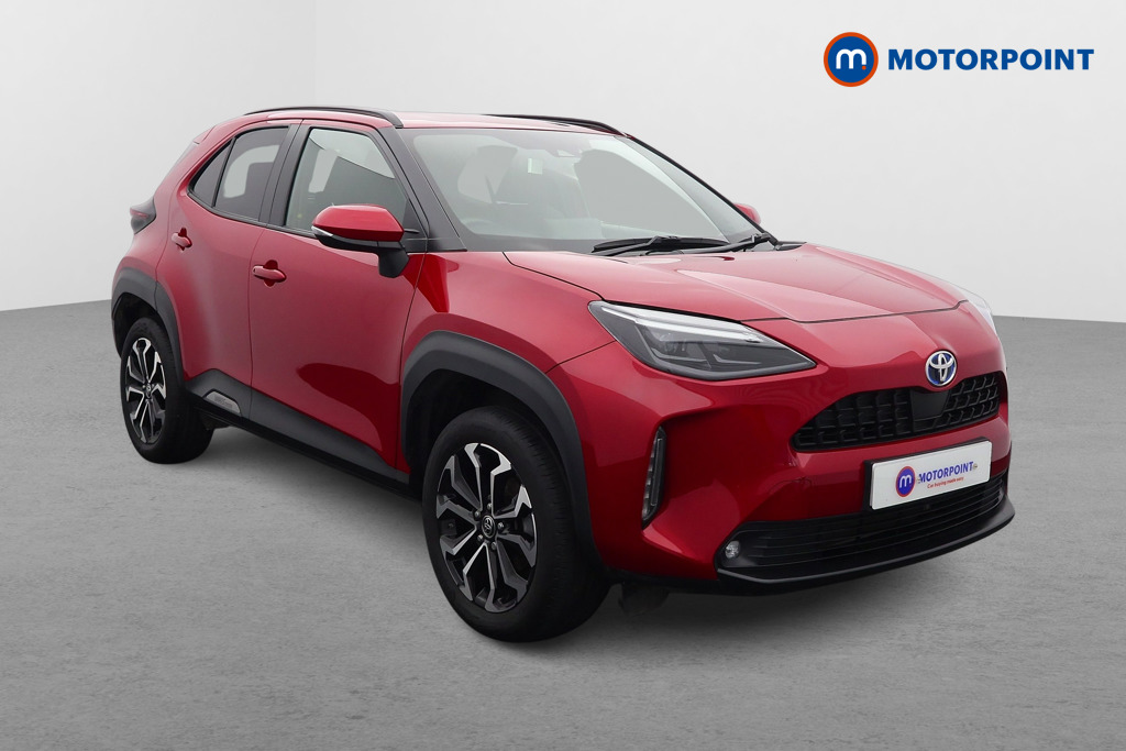 Toyota Yaris Cross Design Manual Petrol-Electric Hybrid Estate - Stock Number (1586402) - Drivers side front corner