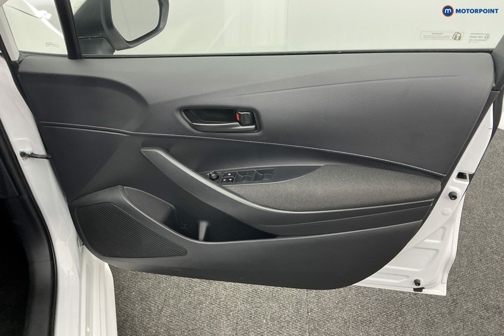 Toyota Corolla Commercial Automatic Petrol-Electric Hybrid Panel Van - Stock Number (1587821) - 19th supplementary image