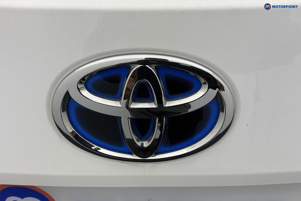 Toyota Corolla Commercial Automatic Petrol-Electric Hybrid Panel Van - Stock Number (1587821) - 29th supplementary image