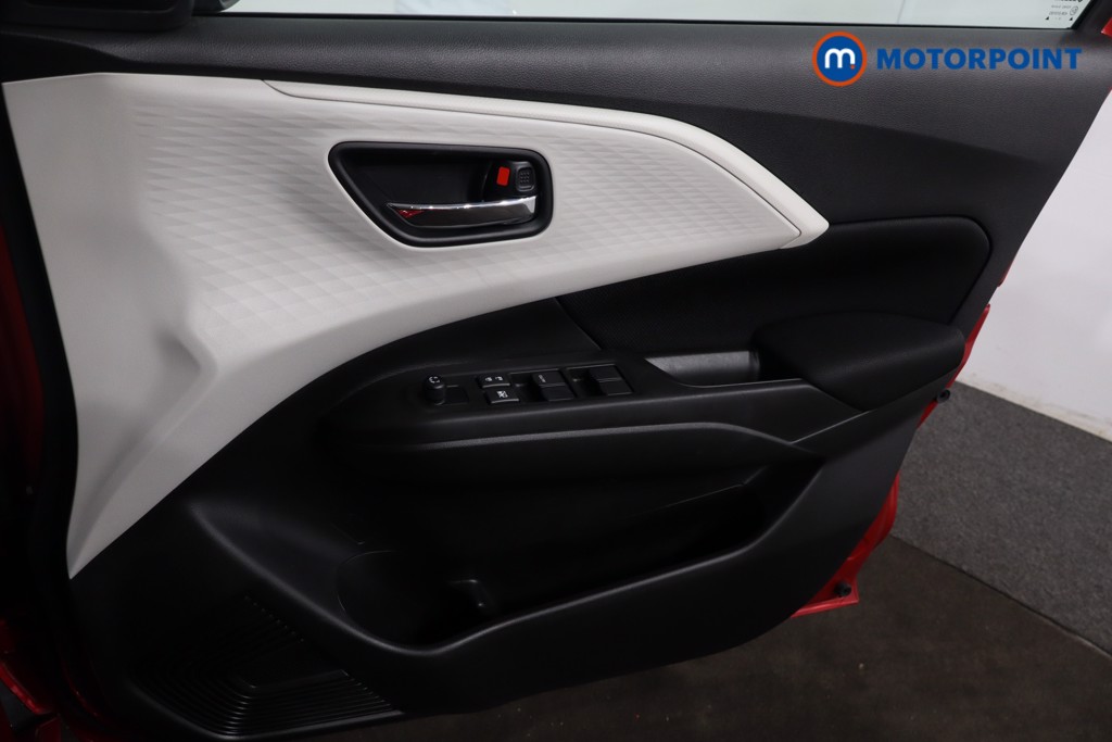 Suzuki Swift Motion Manual Petrol Hatchback - Stock Number (1591633) - 21st supplementary image