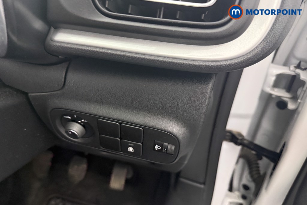 Citroen C3 Shine Plus Manual Petrol Hatchback - Stock Number (1592783) - 12th supplementary image