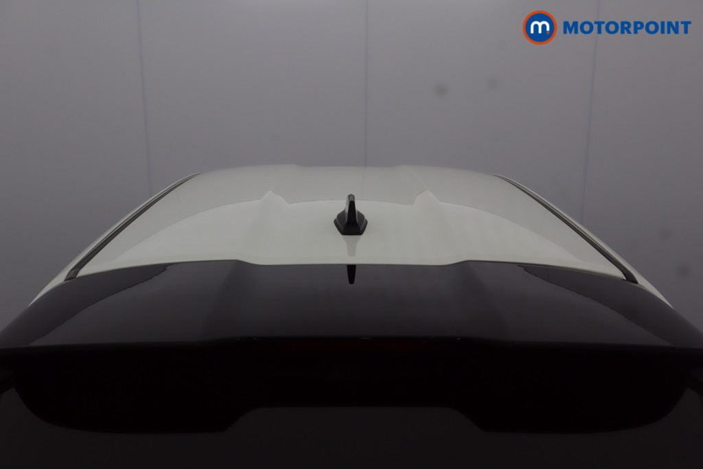 Nissan Juke N-Connecta Manual Petrol SUV - Stock Number (1592912) - 31st supplementary image