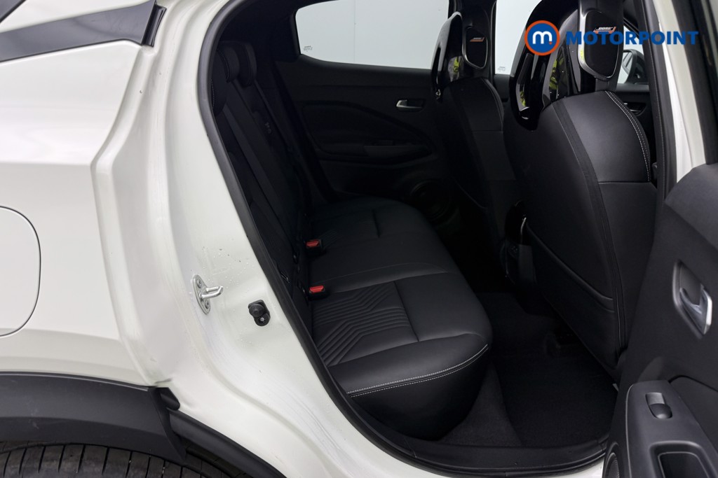 Nissan Juke Tekna Automatic Petrol SUV - Stock Number (1592988) - 15th supplementary image