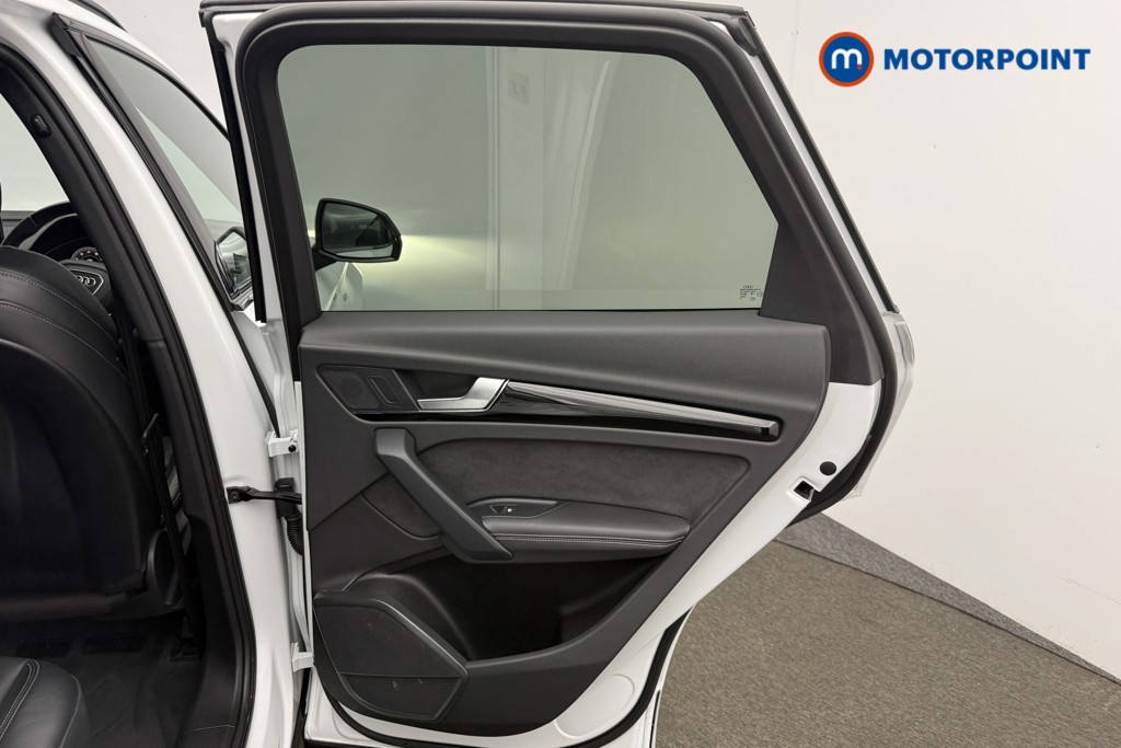 Audi Q5 Edition 1 Automatic Petrol SUV - Stock Number (1593854) - 18th supplementary image