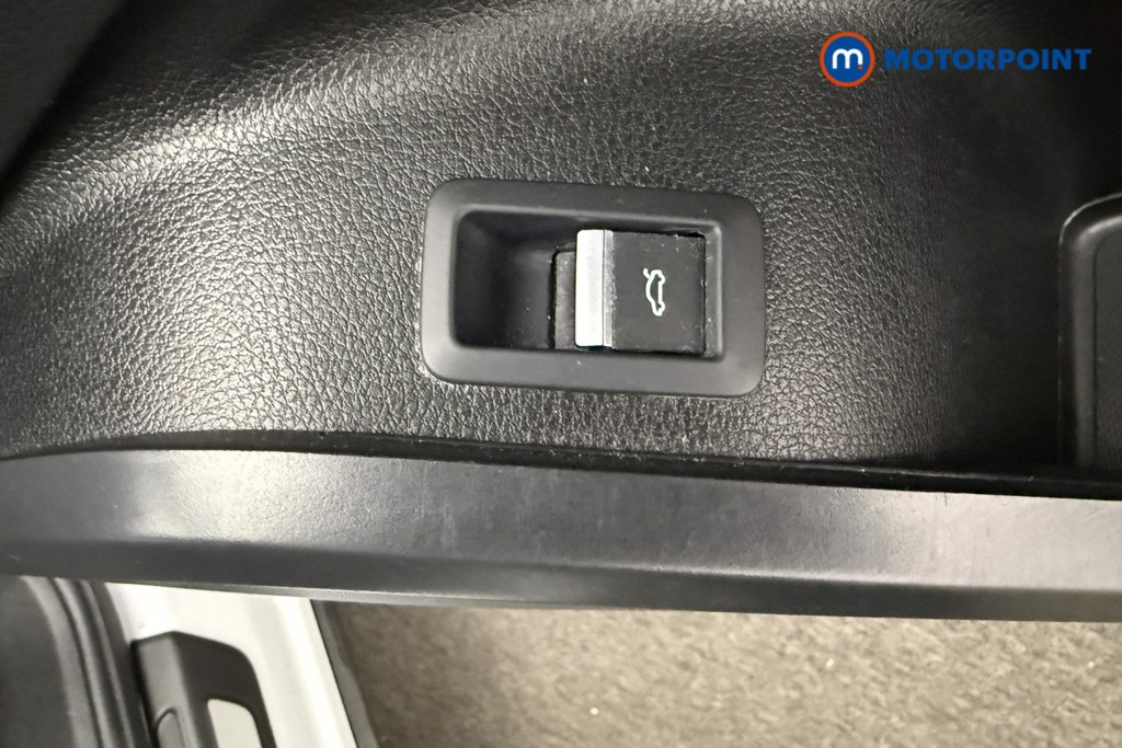 Audi Q5 Edition 1 Automatic Petrol SUV - Stock Number (1593854) - 22nd supplementary image