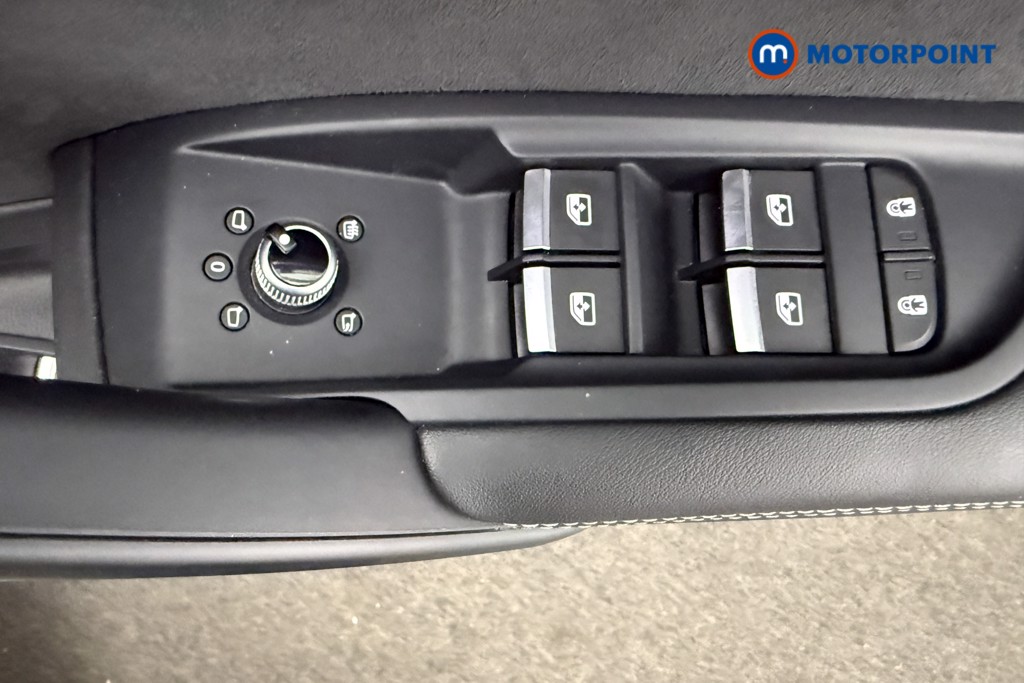 Audi Q5 Edition 1 Automatic Petrol SUV - Stock Number (1593854) - 23rd supplementary image