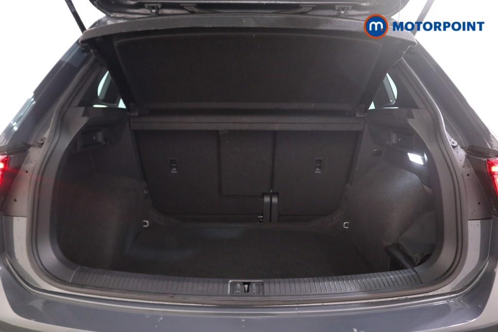 Volkswagen Tiguan R-Line Automatic Petrol SUV - Stock Number (1594065) - 23rd supplementary image