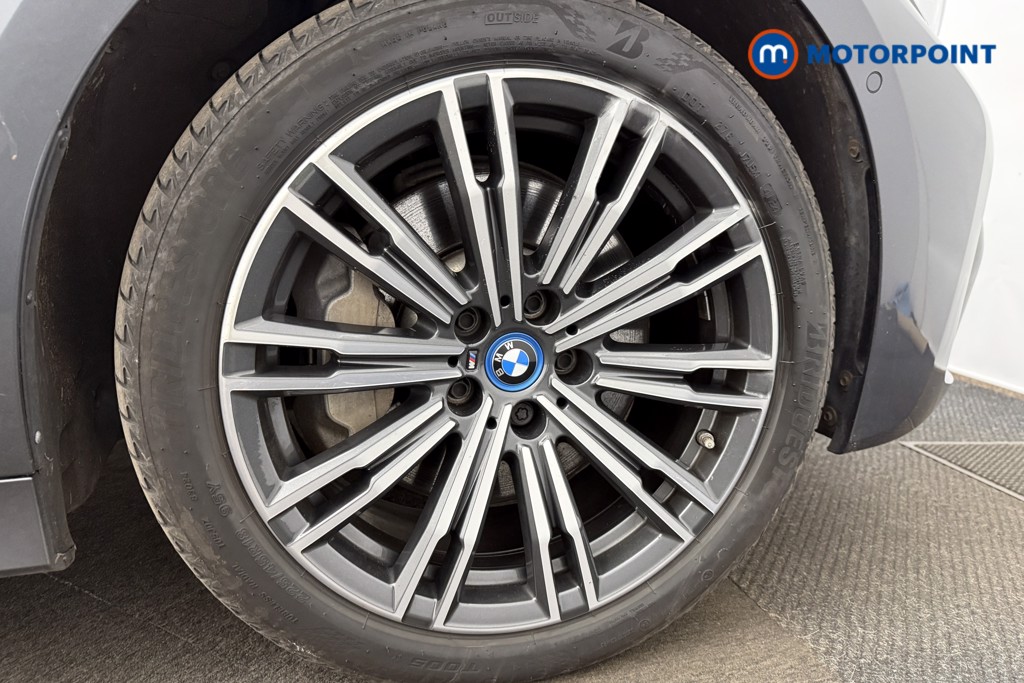 BMW 3 Series M Sport Automatic Petrol Plug-In Hybrid Saloon - Stock Number (1594070) - 11th supplementary image