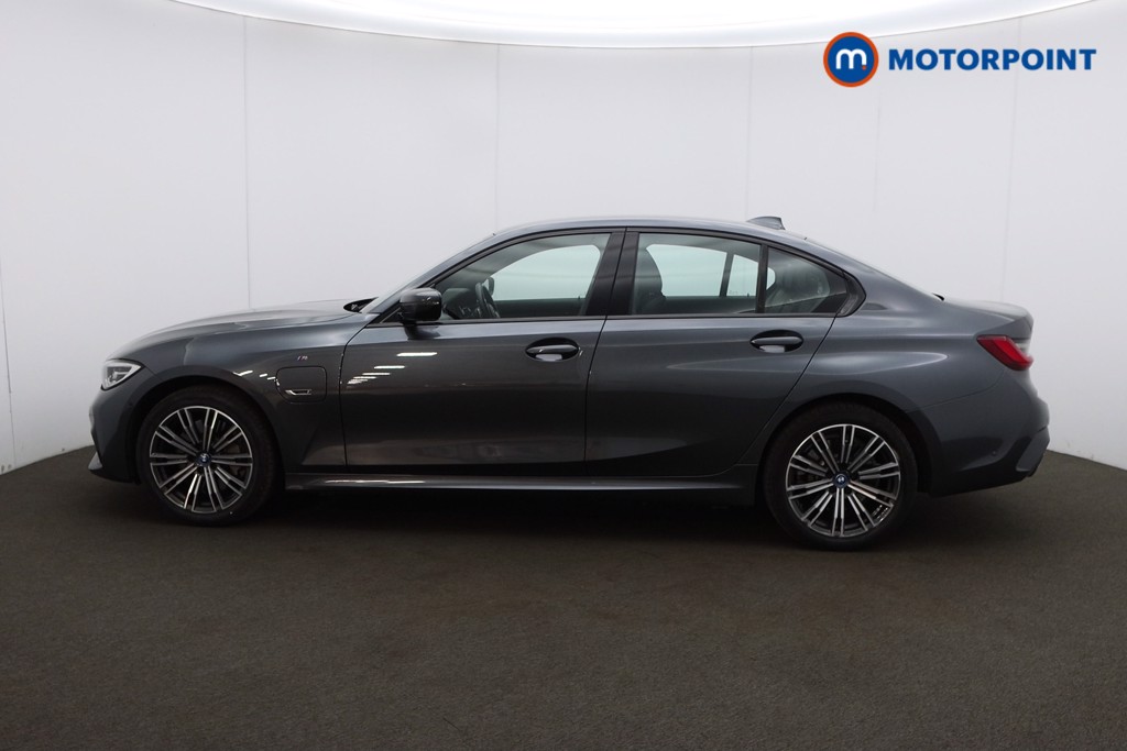 BMW 3 Series M Sport Automatic Petrol Plug-In Hybrid Saloon - Stock Number (1594070) - Passenger side