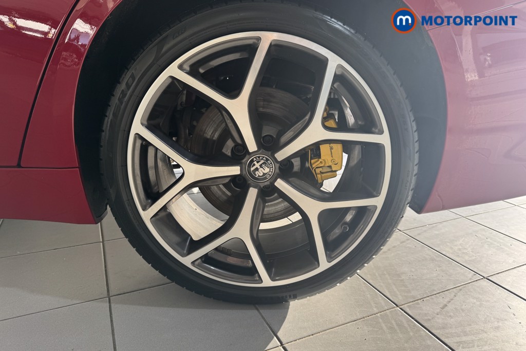 Alfa Romeo Giulia Veloce Automatic Petrol Saloon - Stock Number (1594264) - 2nd supplementary image