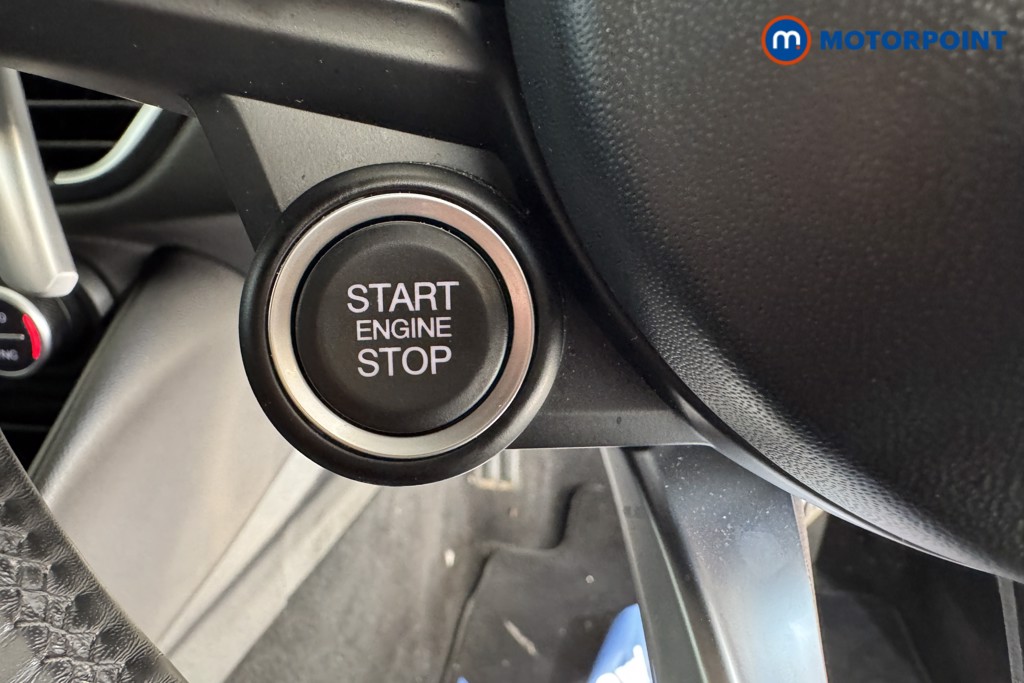 Alfa Romeo Giulia Veloce Automatic Petrol Saloon - Stock Number (1594264) - 13th supplementary image