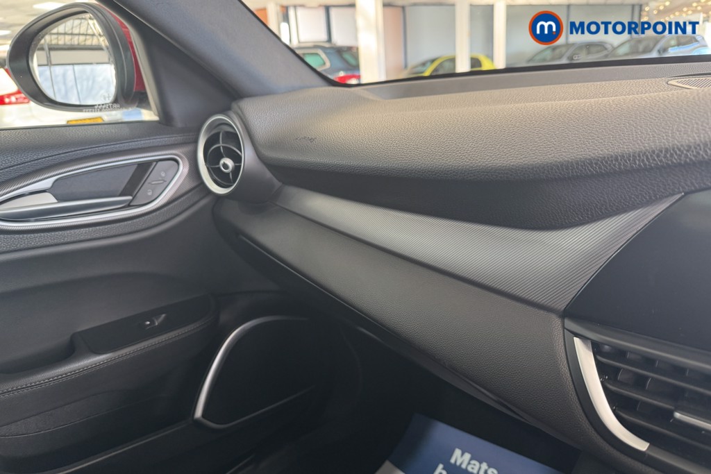 Alfa Romeo Giulia Veloce Automatic Petrol Saloon - Stock Number (1594264) - 18th supplementary image