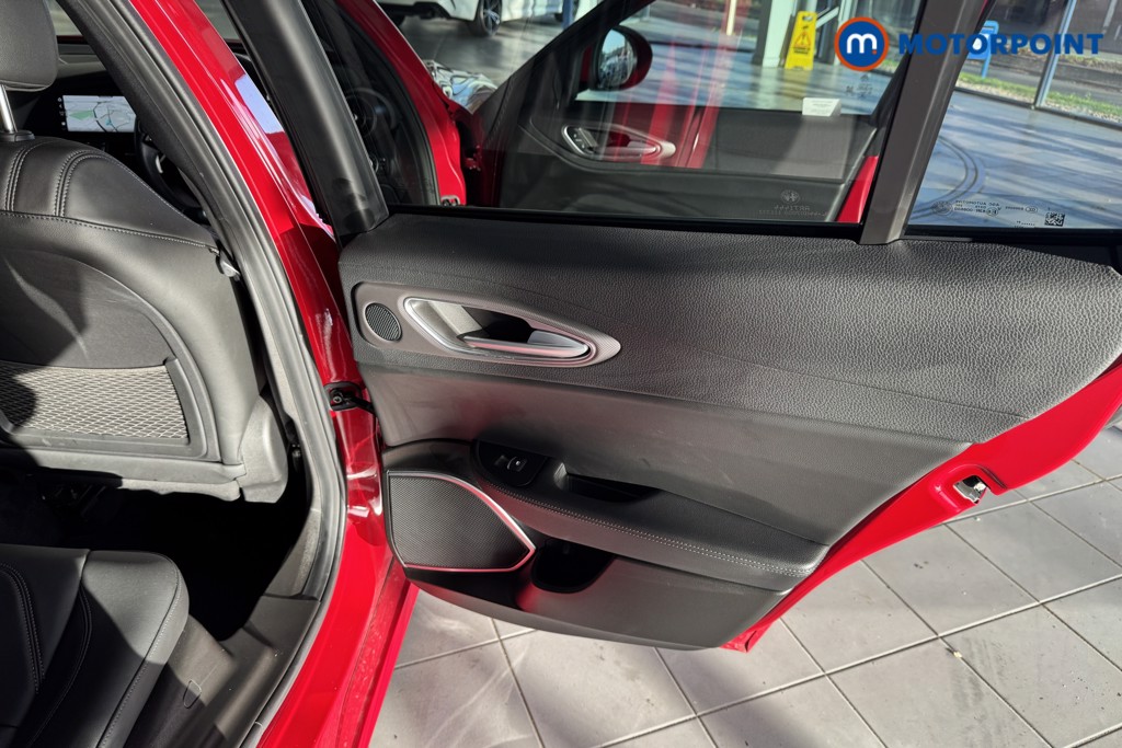 Alfa Romeo Giulia Veloce Automatic Petrol Saloon - Stock Number (1594264) - 23rd supplementary image