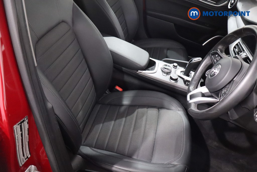 Alfa Romeo Giulia Sprint Automatic Petrol Saloon - Stock Number (1594302) - 24th supplementary image