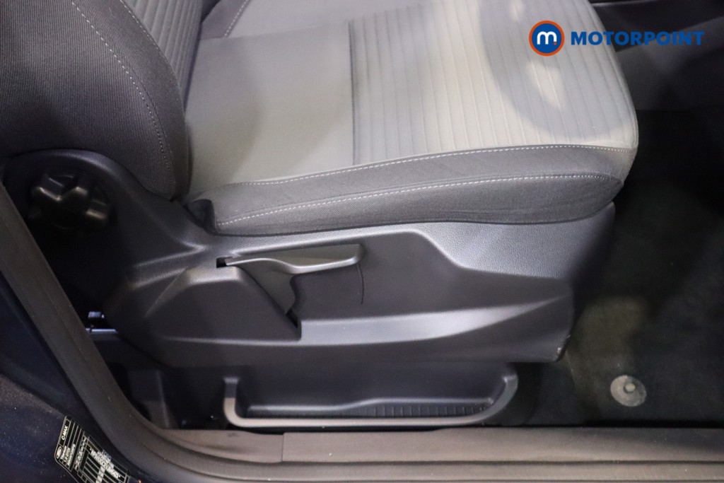 Ford C-Max Titanium Manual Petrol People Carrier - Stock Number (1594617) - 17th supplementary image