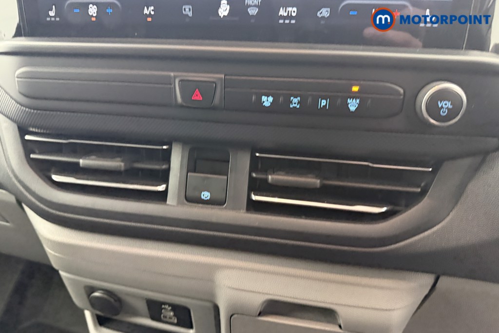 Ford Transit Custom Limited Automatic Diesel Panel Van - Stock Number (1594665) - 15th supplementary image