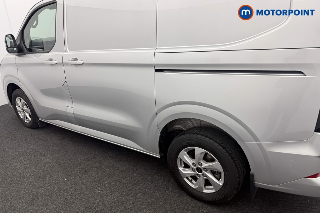 Ford Transit Custom Limited Automatic Diesel Panel Van - Stock Number (1594665) - 29th supplementary image