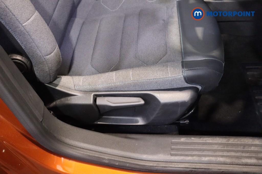 Citroen C4 Sense Plus Manual Petrol Hatchback - Stock Number (1594792) - 18th supplementary image