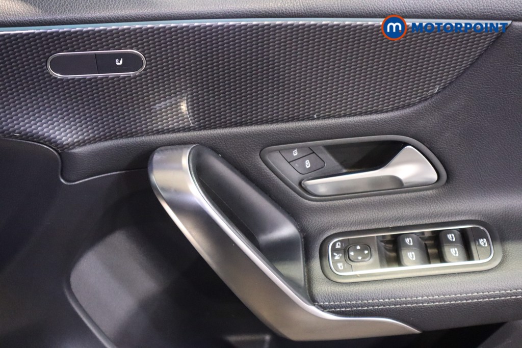 Mercedes-Benz A Class Sport Automatic Petrol Hatchback - Stock Number (1594938) - 11th supplementary image