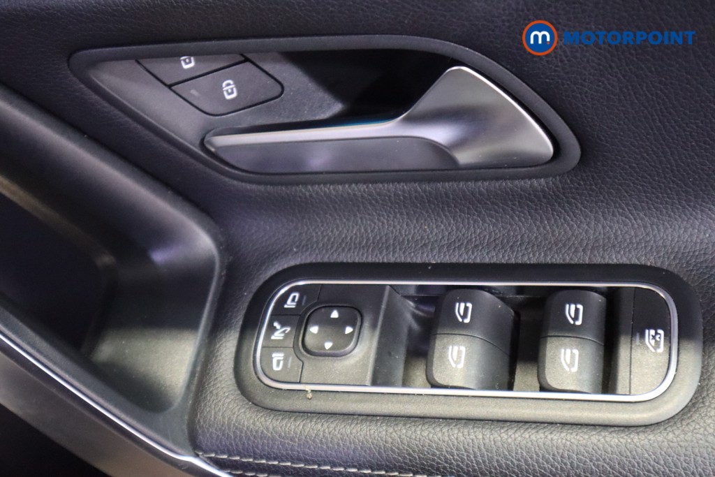 Mercedes-Benz A Class Sport Automatic Petrol Hatchback - Stock Number (1594938) - 12th supplementary image