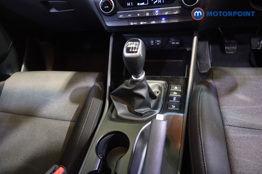 Hyundai Tucson Se Nav Manual Petrol SUV - Stock Number (1594949) - 6th supplementary image