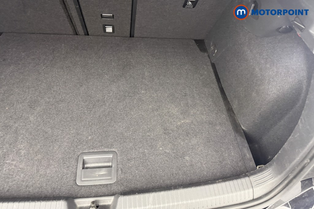 Volkswagen Golf Style Automatic Petrol Hatchback - Stock Number (1595008) - 2nd supplementary image