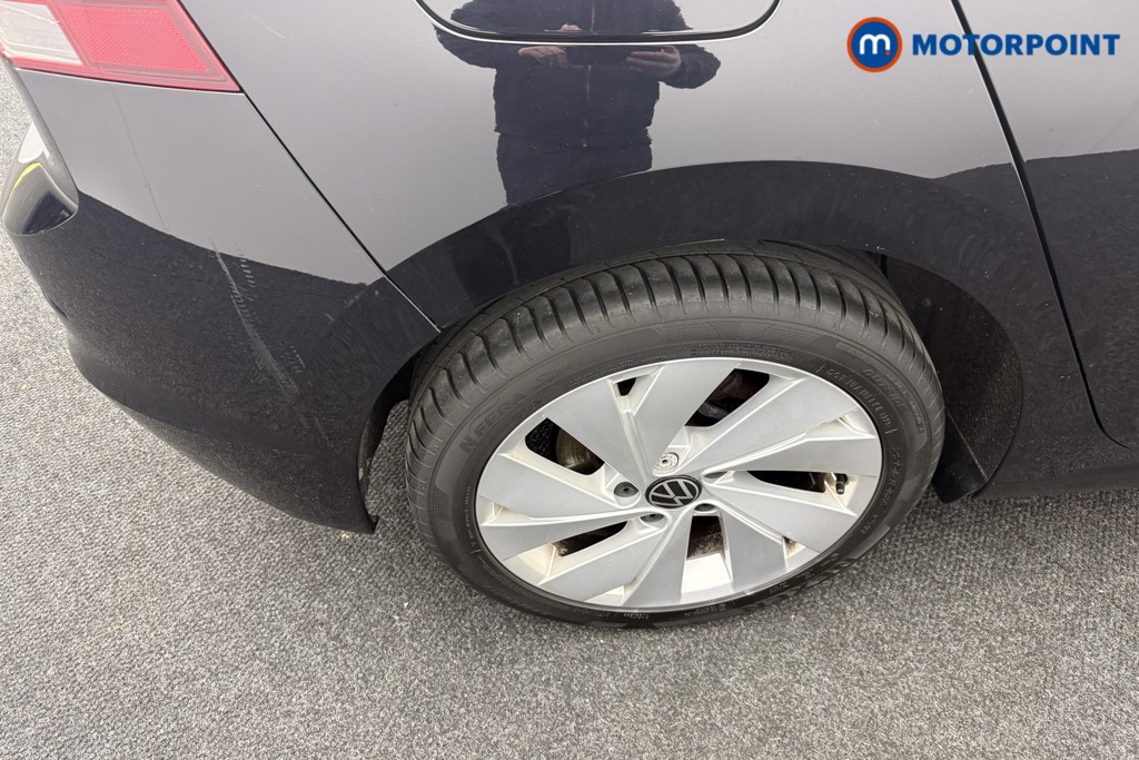 Volkswagen Golf Style Automatic Petrol Hatchback - Stock Number (1595008) - 4th supplementary image