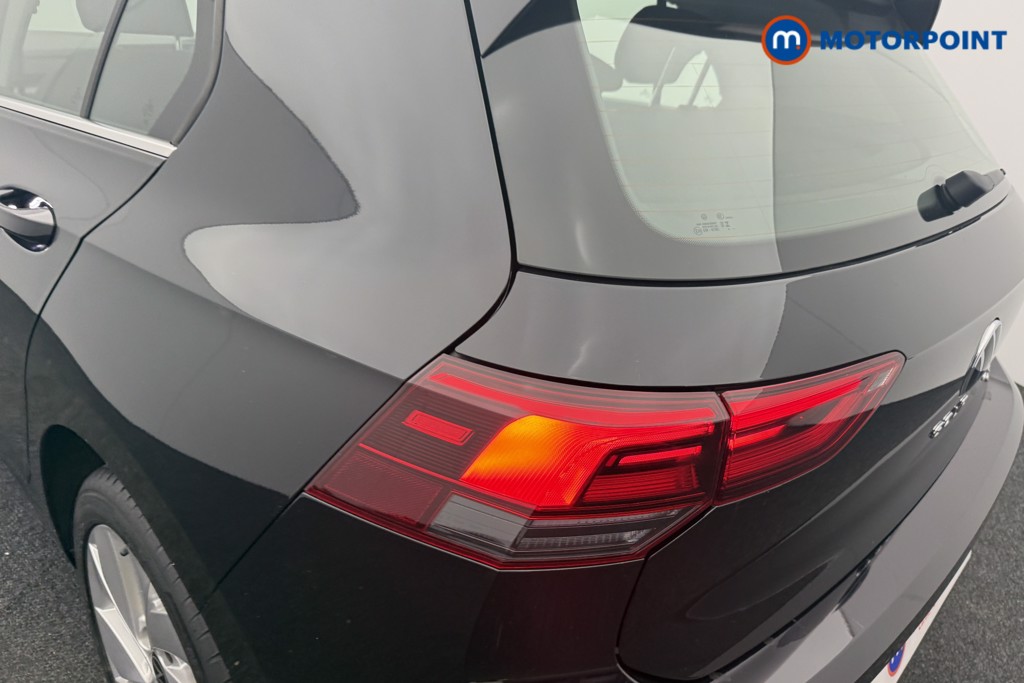 Volkswagen Golf Style Automatic Petrol Hatchback - Stock Number (1595008) - 26th supplementary image