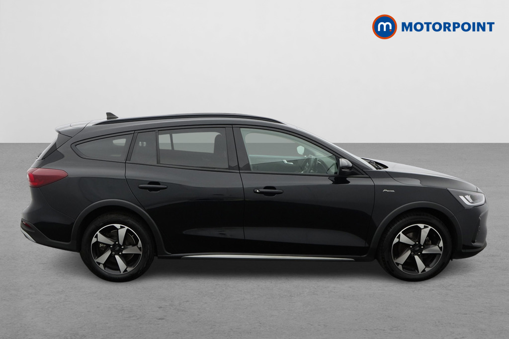 Ford Focus Active Manual Petrol Estate - Stock Number (1595083) - Drivers side